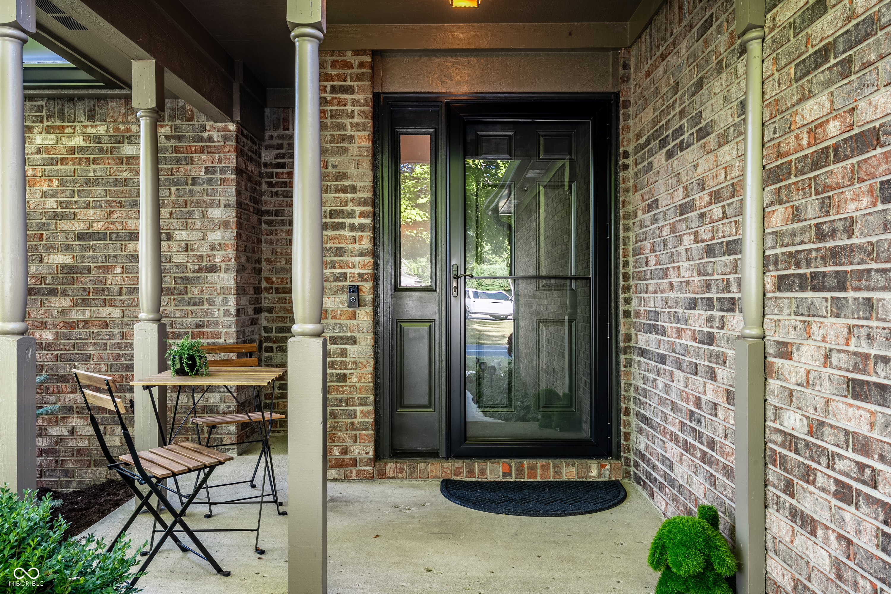 7647 Geist Valley Court