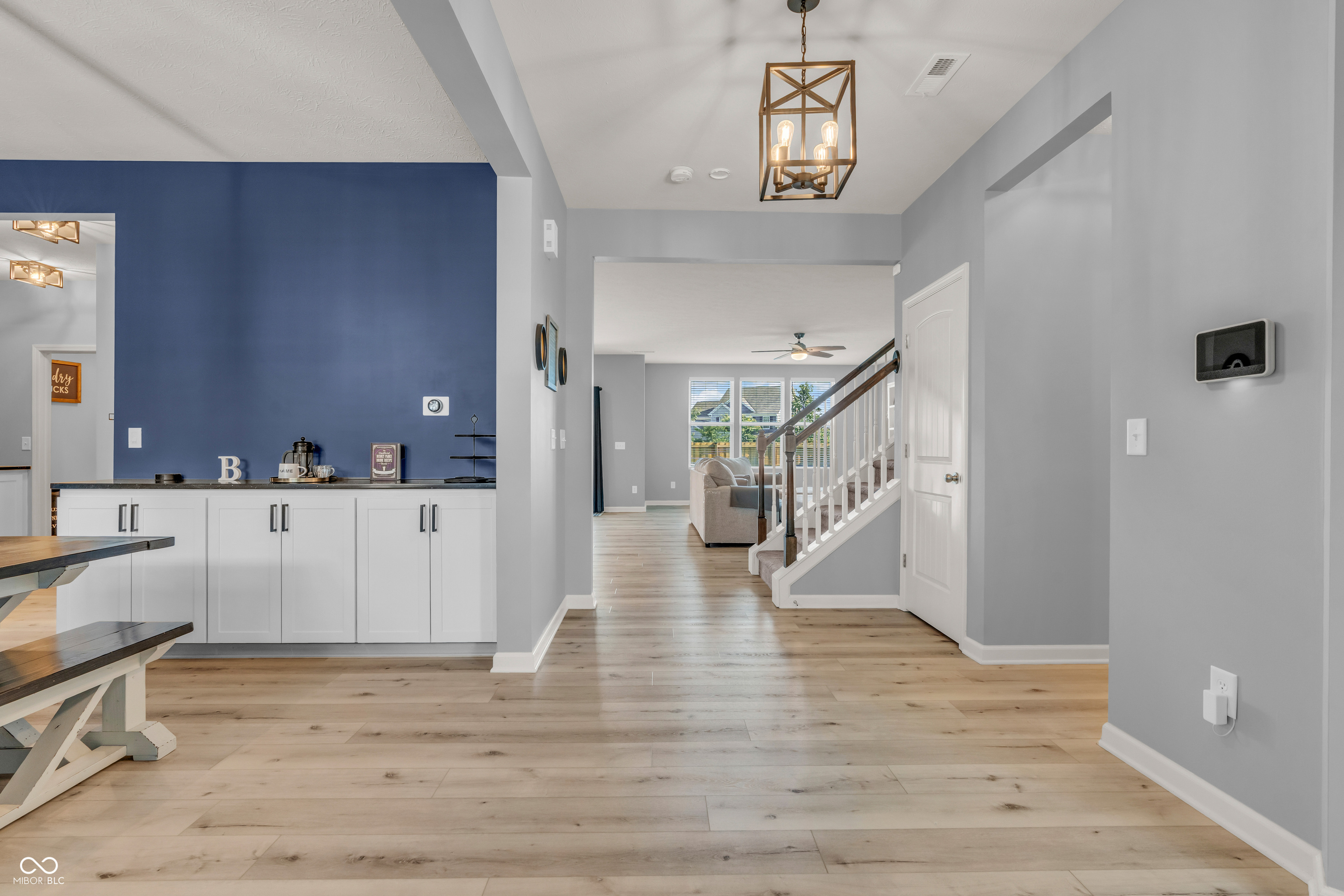 5353 Hibiscus Drive