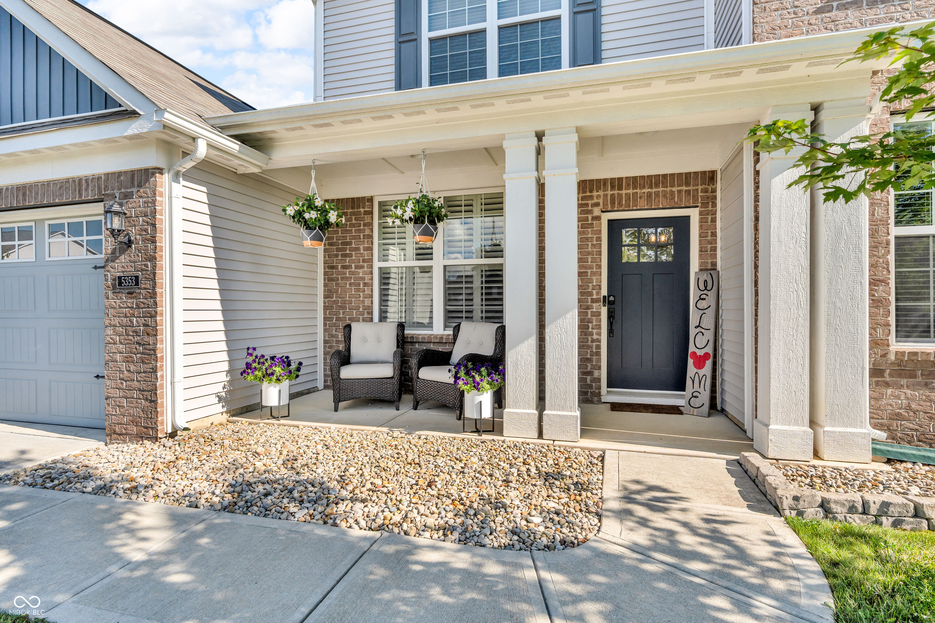 5353 Hibiscus Drive