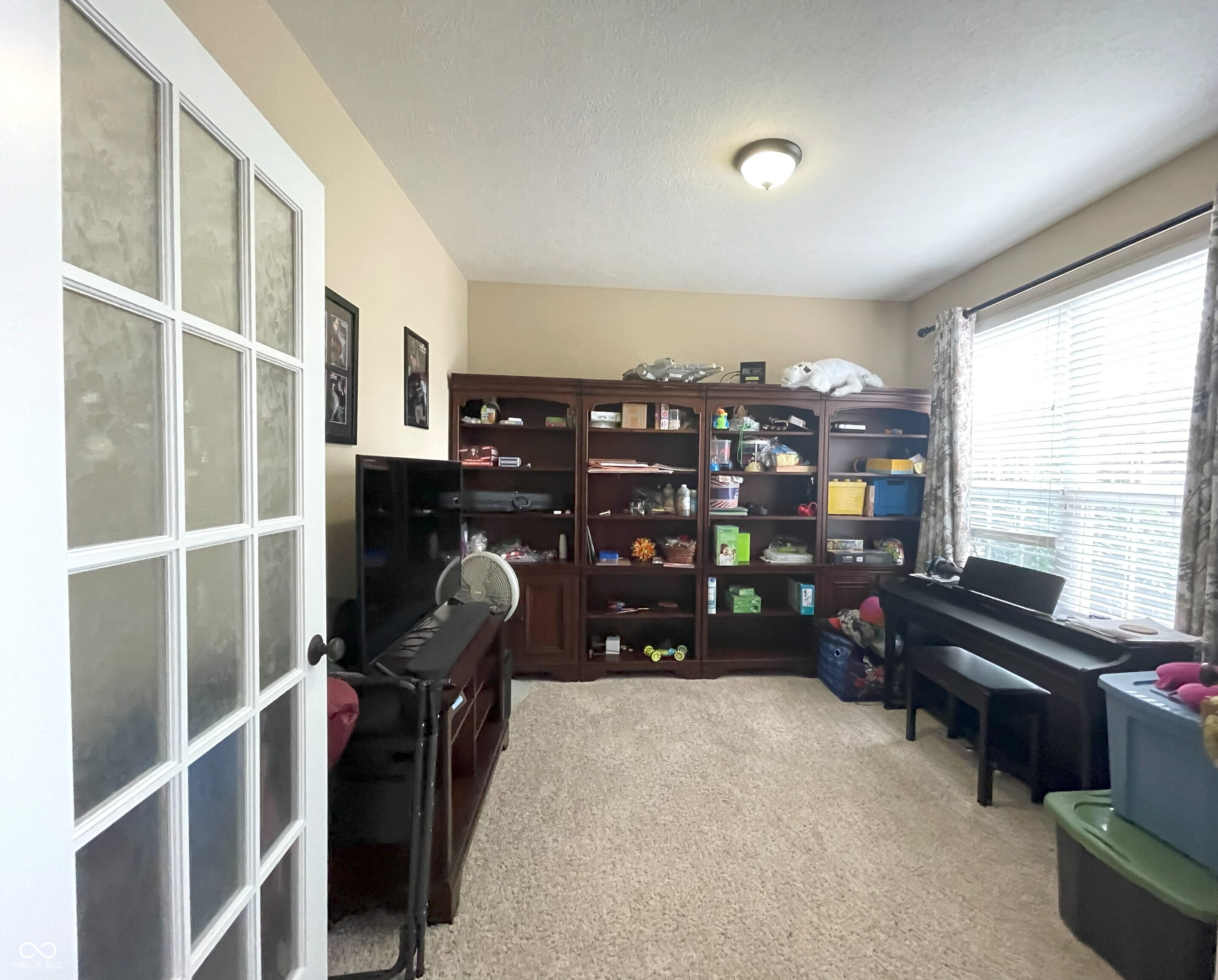 5010 Cabrillo Drive