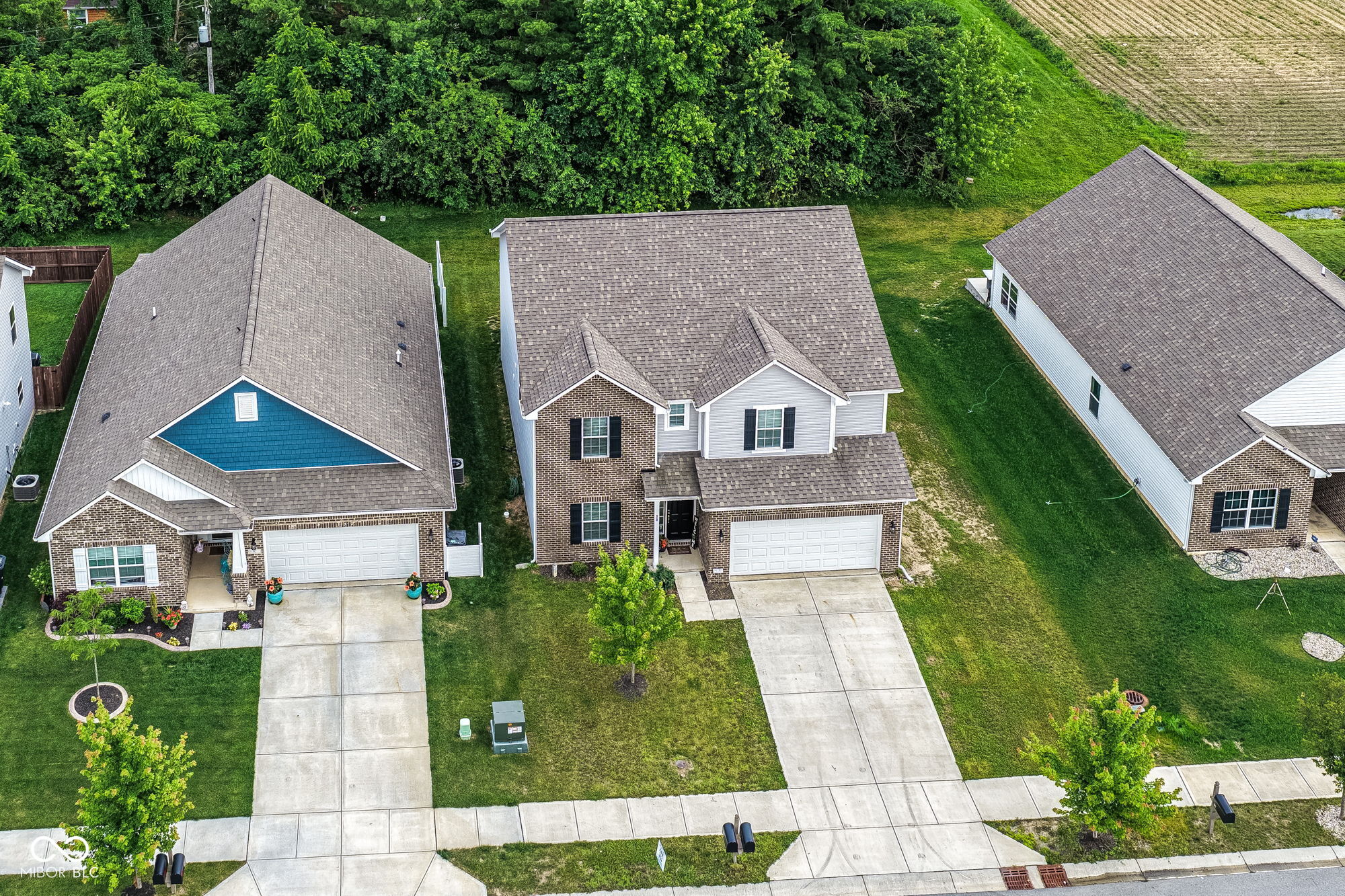 88 Winding Brook Way
