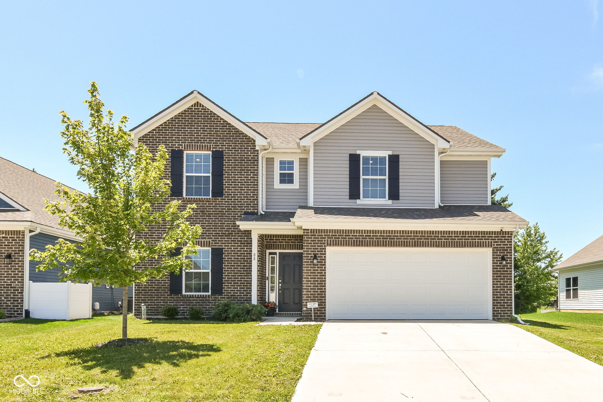 88 Winding Brook Way