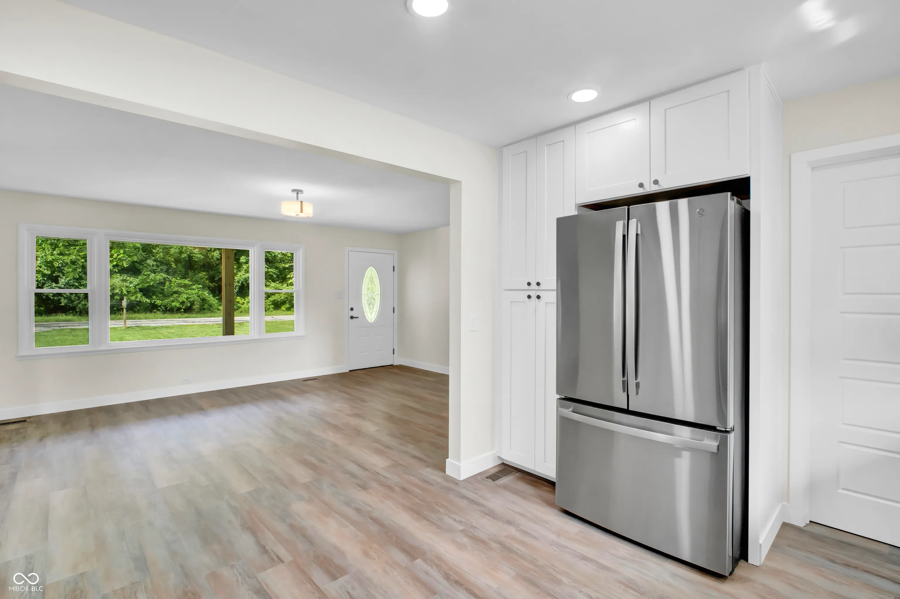 Columbus, Indiana 47203, United States, 3 Bedrooms Bedrooms, ,2 BathroomsBathrooms,Residential,Active,204784