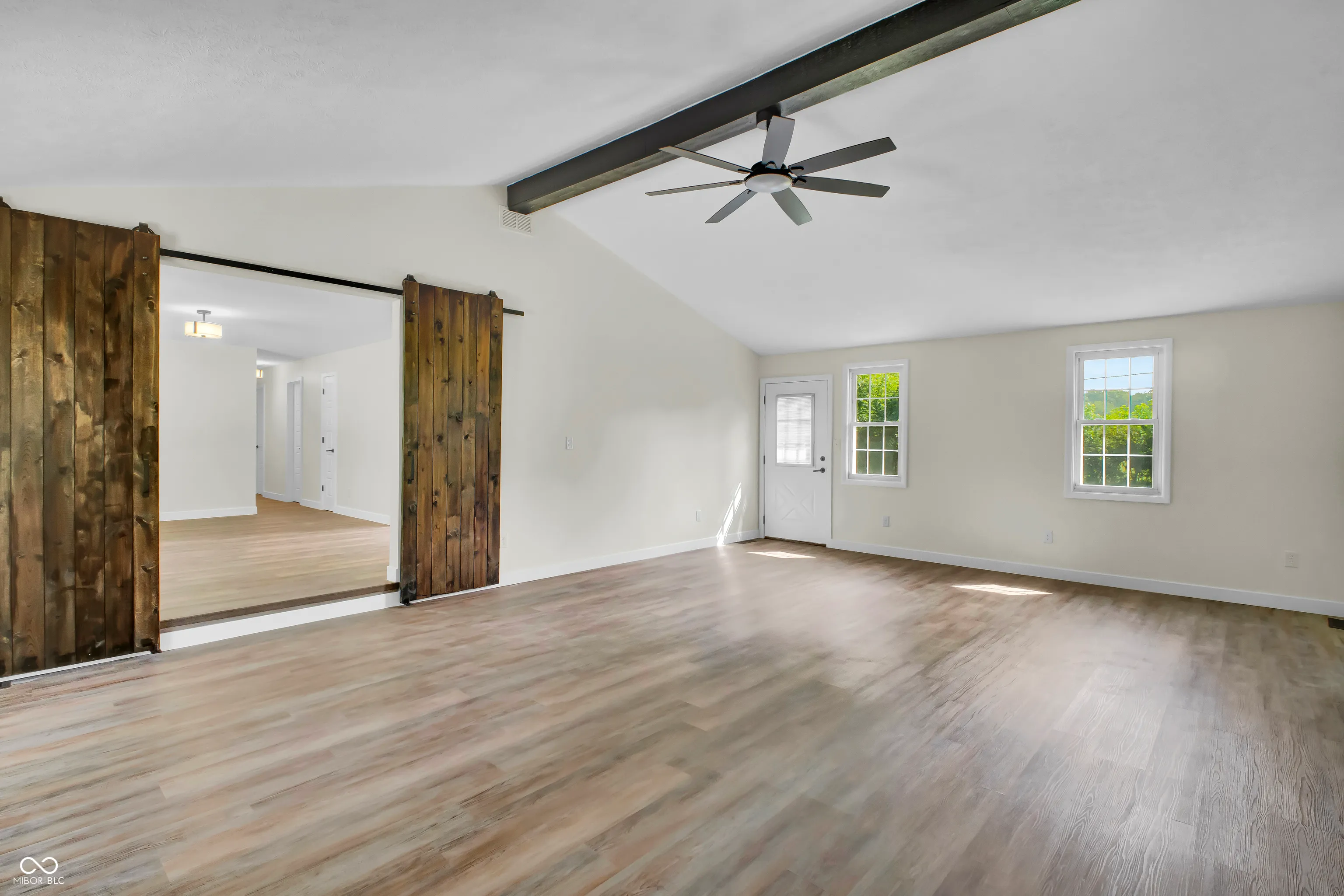 Columbus, Indiana 47203, United States, 3 Bedrooms Bedrooms, ,2 BathroomsBathrooms,Residential,Active,204784