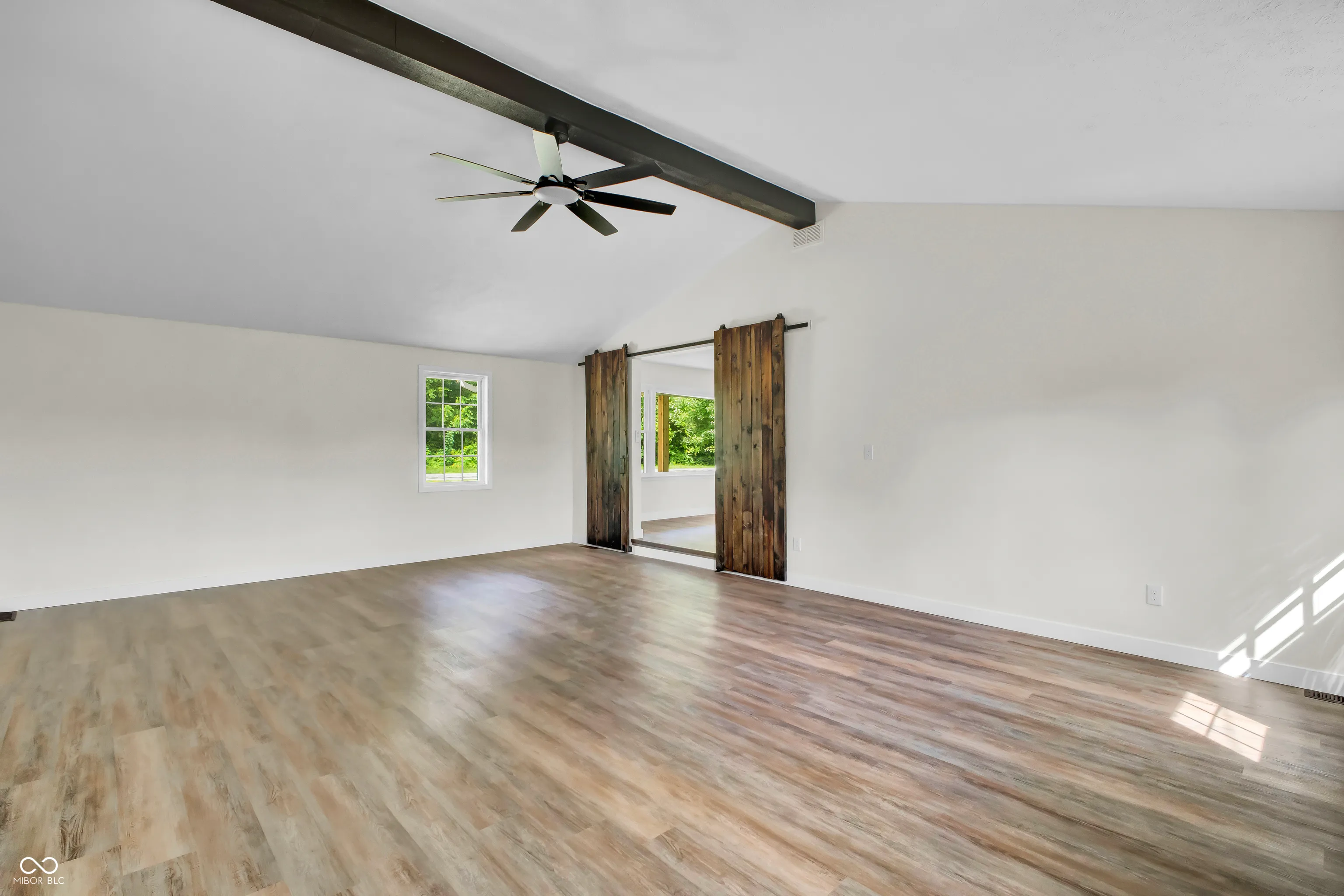 Columbus, Indiana 47203, United States, 3 Bedrooms Bedrooms, ,2 BathroomsBathrooms,Residential,Active,204784