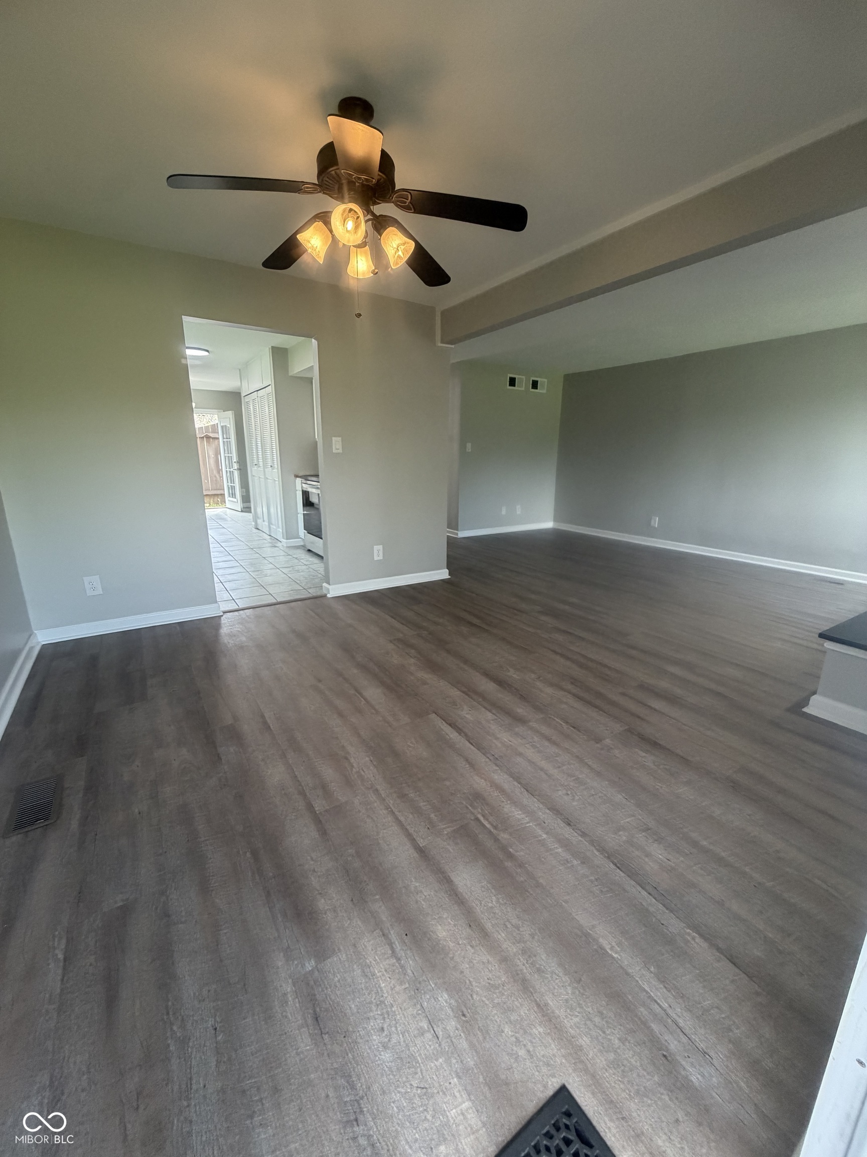 635 Cobblestone Road