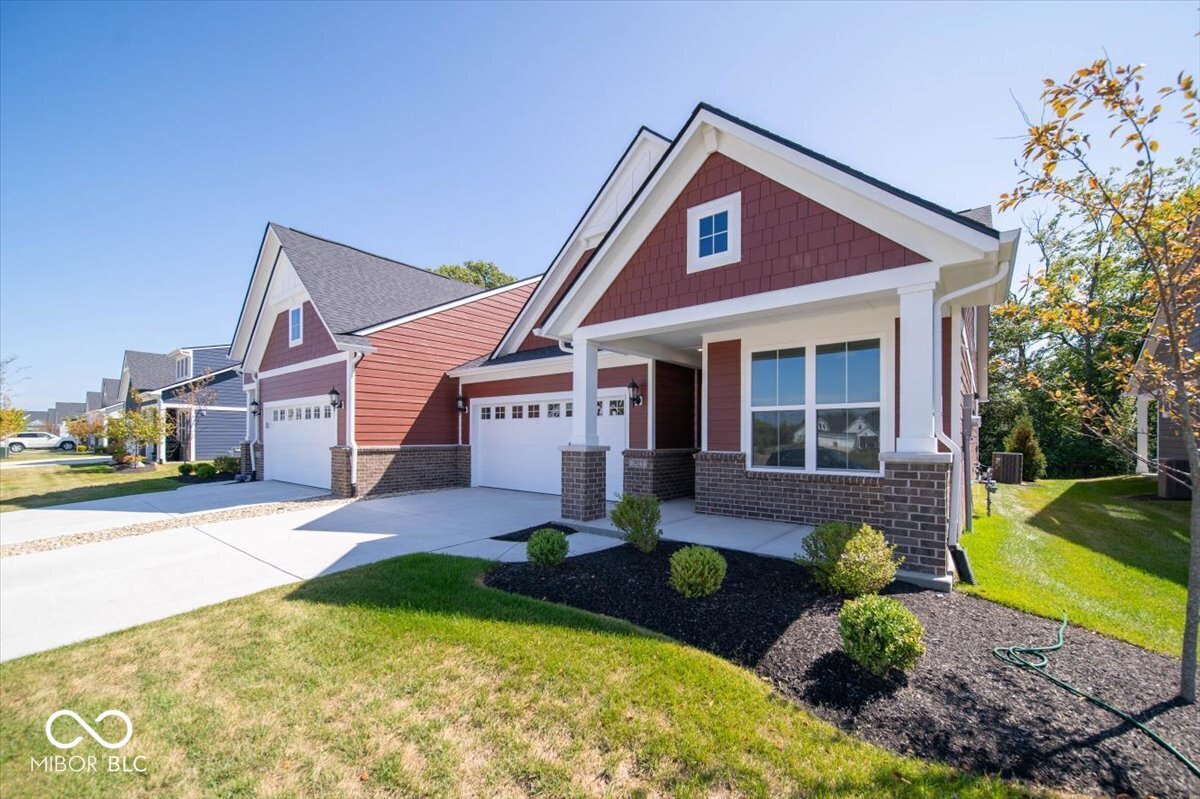 3923 Holly Brook Drive