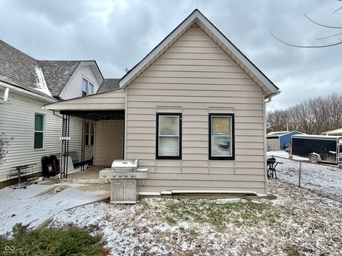 Photo of 2225 Howard Street, Indianapolis, IN 46221 (MLS # 22086019)