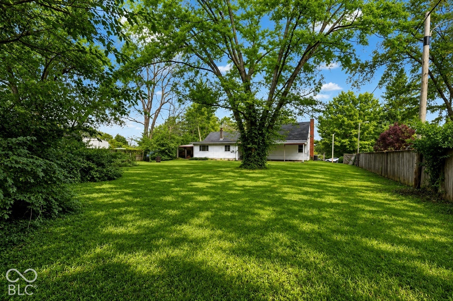 2425 W 66th Street