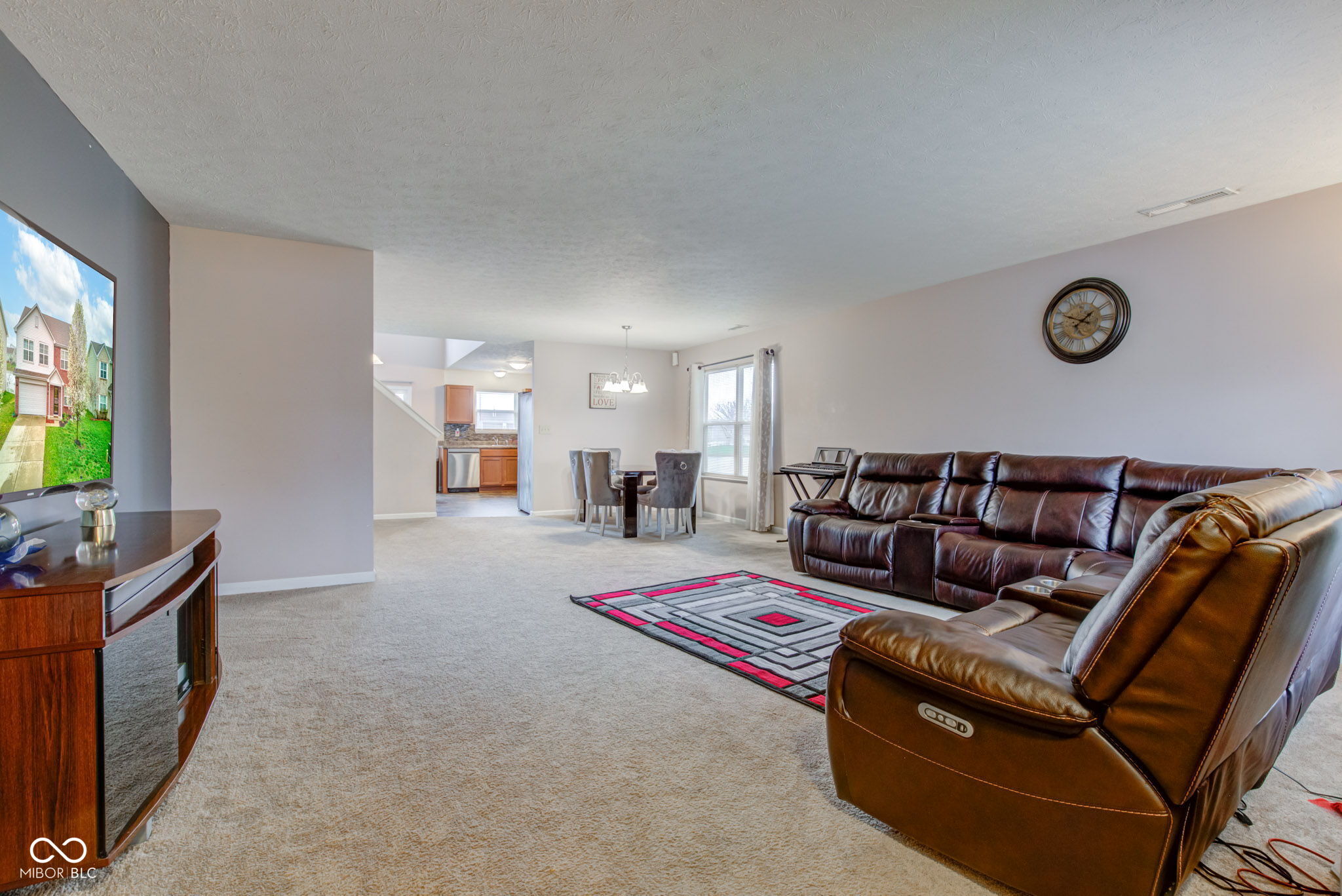 1839 Silverton Drive
