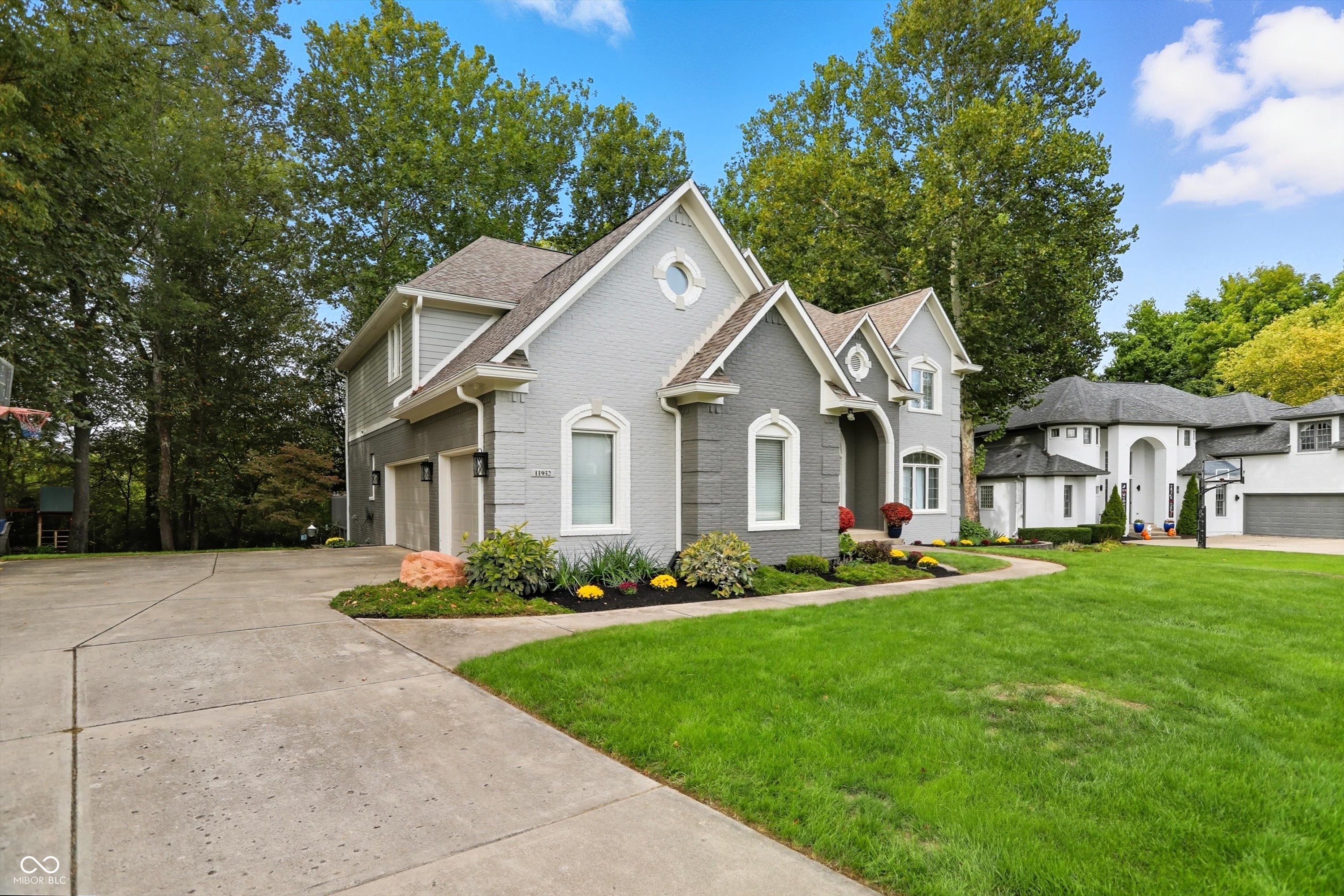 11932 Hollyhock Drive