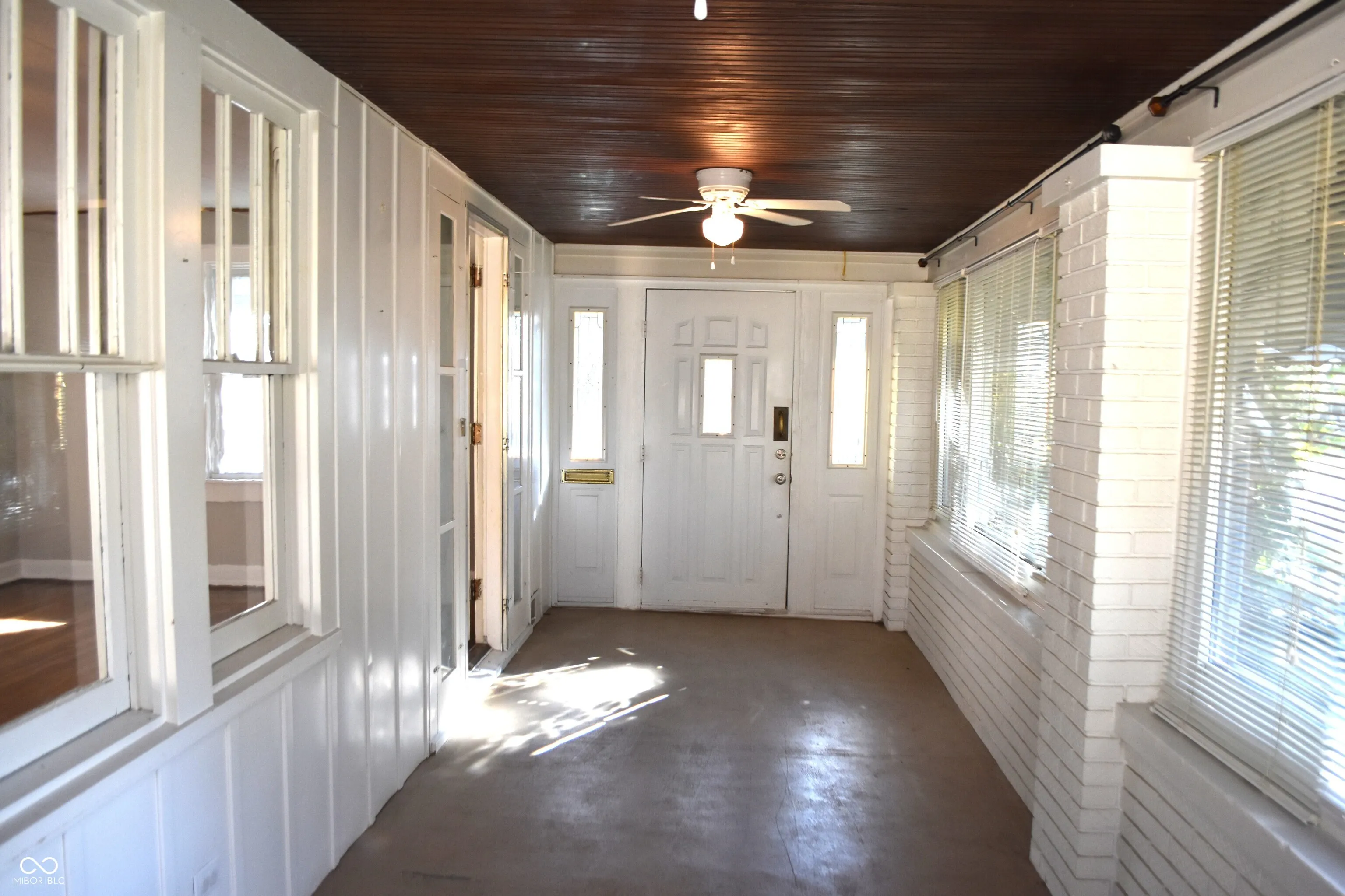 Speedway, Indiana 46224, United States, 2 Bedrooms Bedrooms, ,2 BathroomsBathrooms,Residential,Active,144073