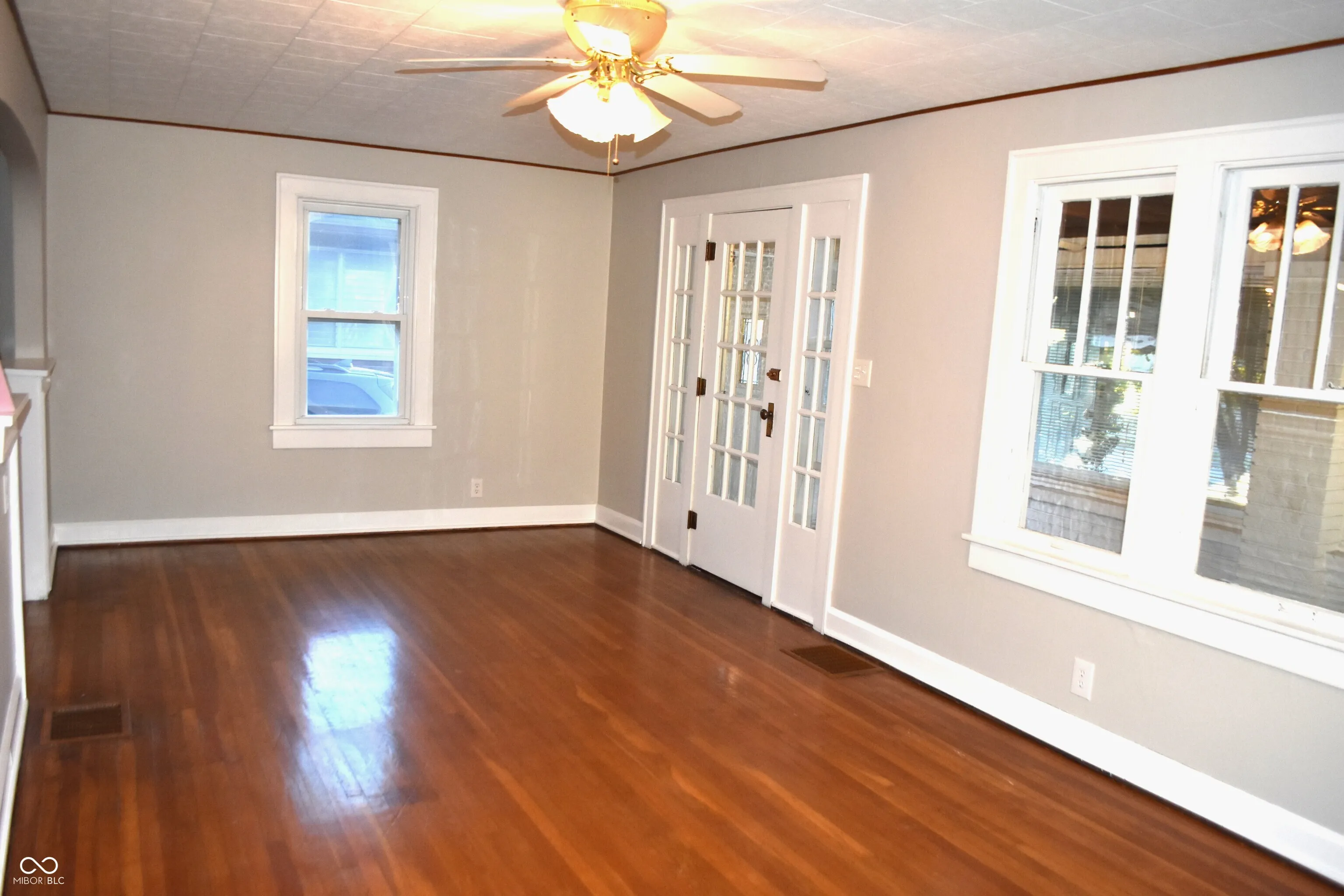 Speedway, Indiana 46224, United States, 2 Bedrooms Bedrooms, ,2 BathroomsBathrooms,Residential,Active,144073