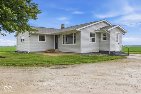 Photo of 5290 S County Road 600 E, Rushville, IN 47331 (MLS # 22111277)
