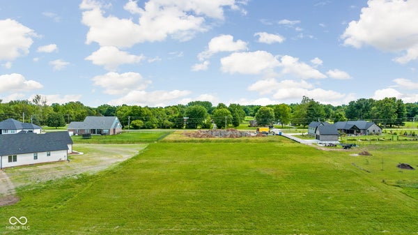 5872 GIBBS RD, PLAINFIELD, IN 46168 - Image bd71acb0a344118ea0bc04efe7d50a5d/2549904568