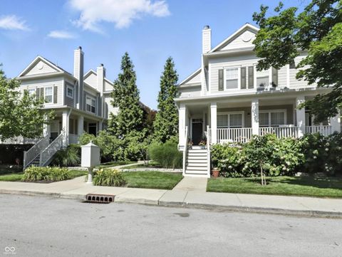 Photo of 6536 Ferguson Street #E, Indianapolis, IN 46220 (MLS # 22107143)