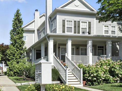 Photo of 6536 Ferguson Street #E, Indianapolis, IN 46220 (MLS # 22107143)