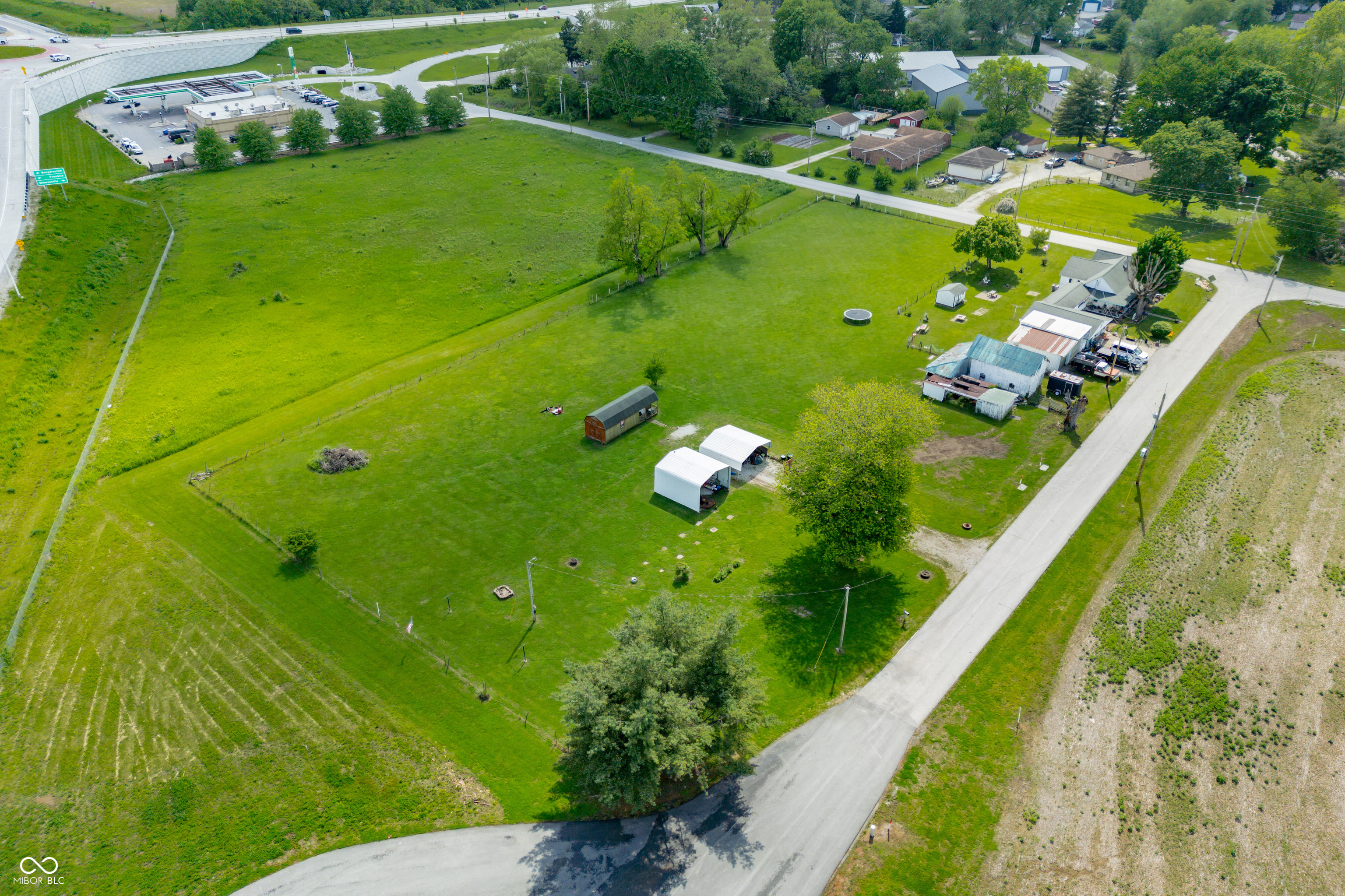 3147 Huggin Hollow Road