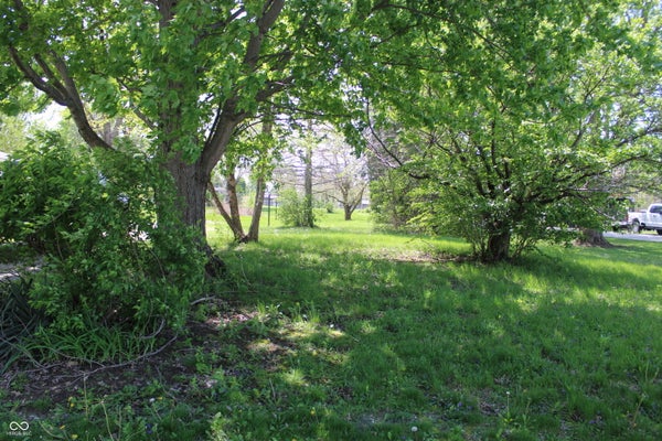 601 E CLYDE ST, FRANKTON, IN 46044 - Image bd88cfee05d0d4002d8774236aa5ce1d/2007622121