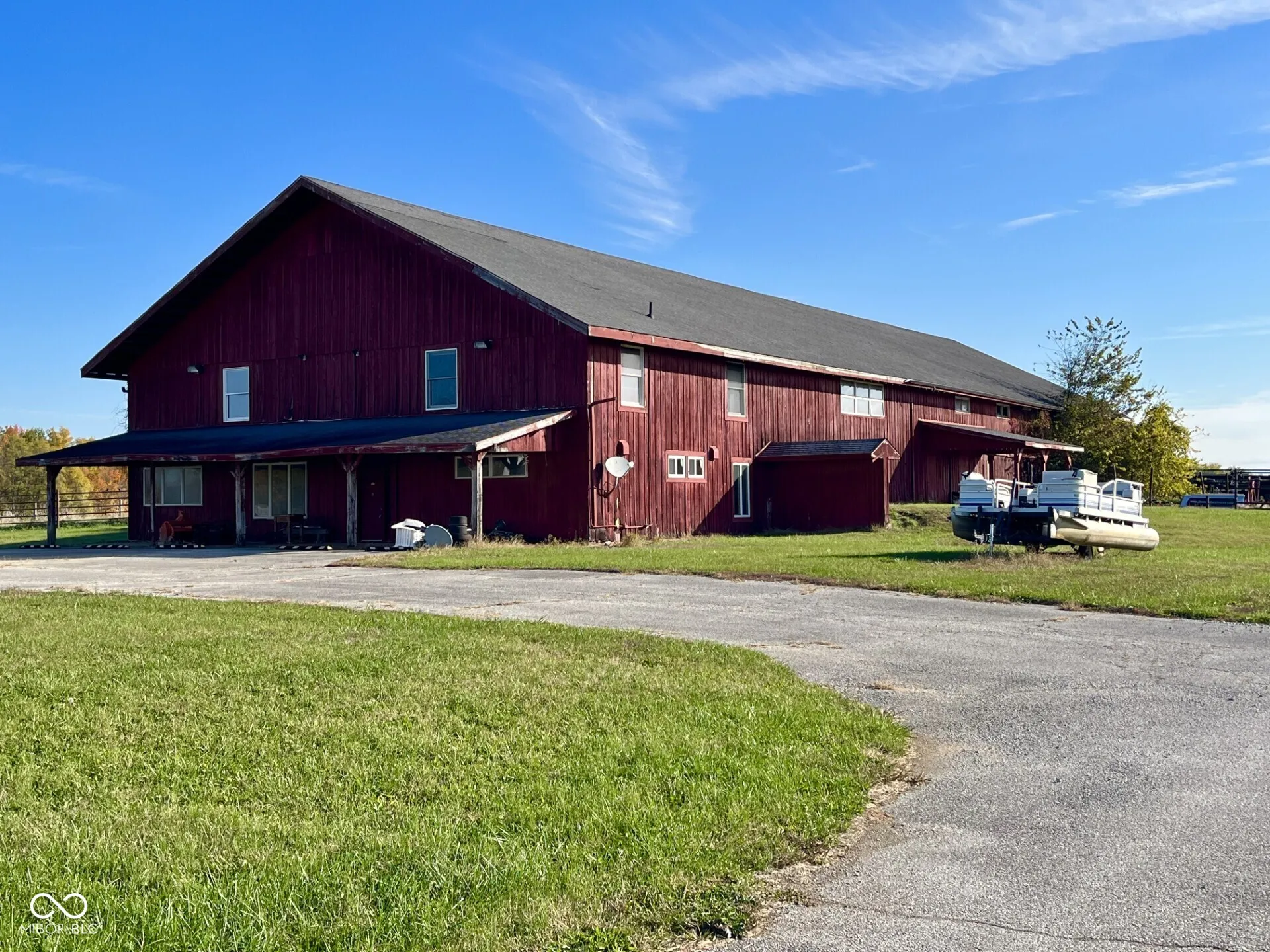 Brownstown, Indiana 47220, United States, ,2 BathroomsBathrooms,Residential,Active,241499