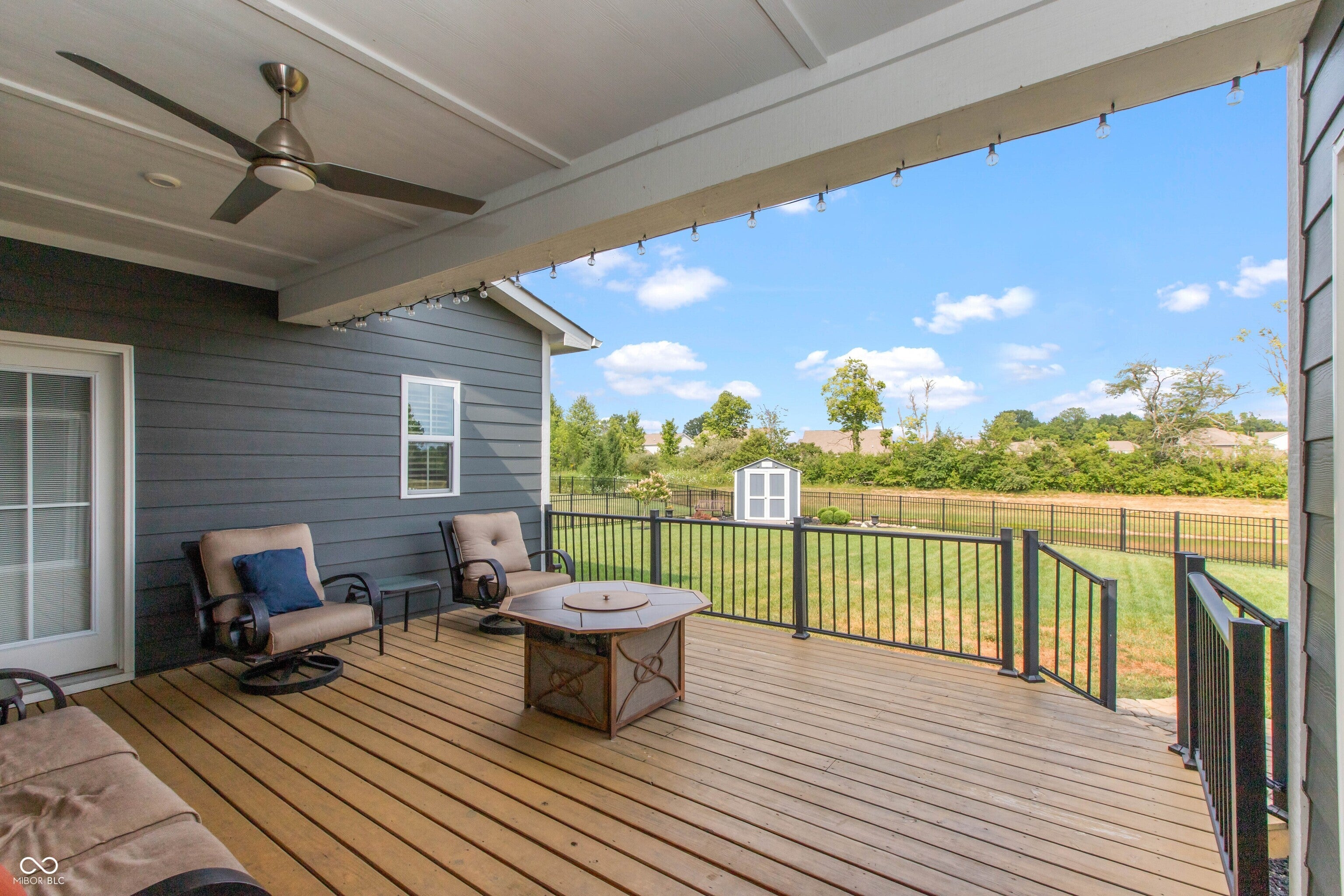 2863 Simsbury Lane