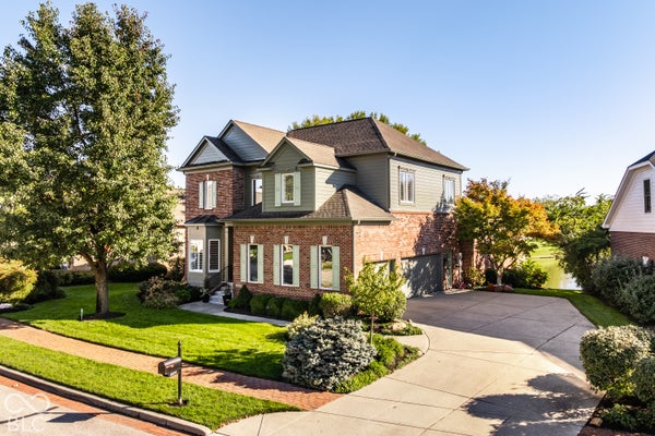 8079 HEYWARD DR, INDIANAPOLIS, IN 46250 - Image bdbfbe3ab349ac8904956e036e4c66fb/3943434183