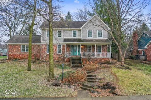 Photo of 129 Stony Creek Overlook, Noblesville, IN 46060 (MLS # 22078051)