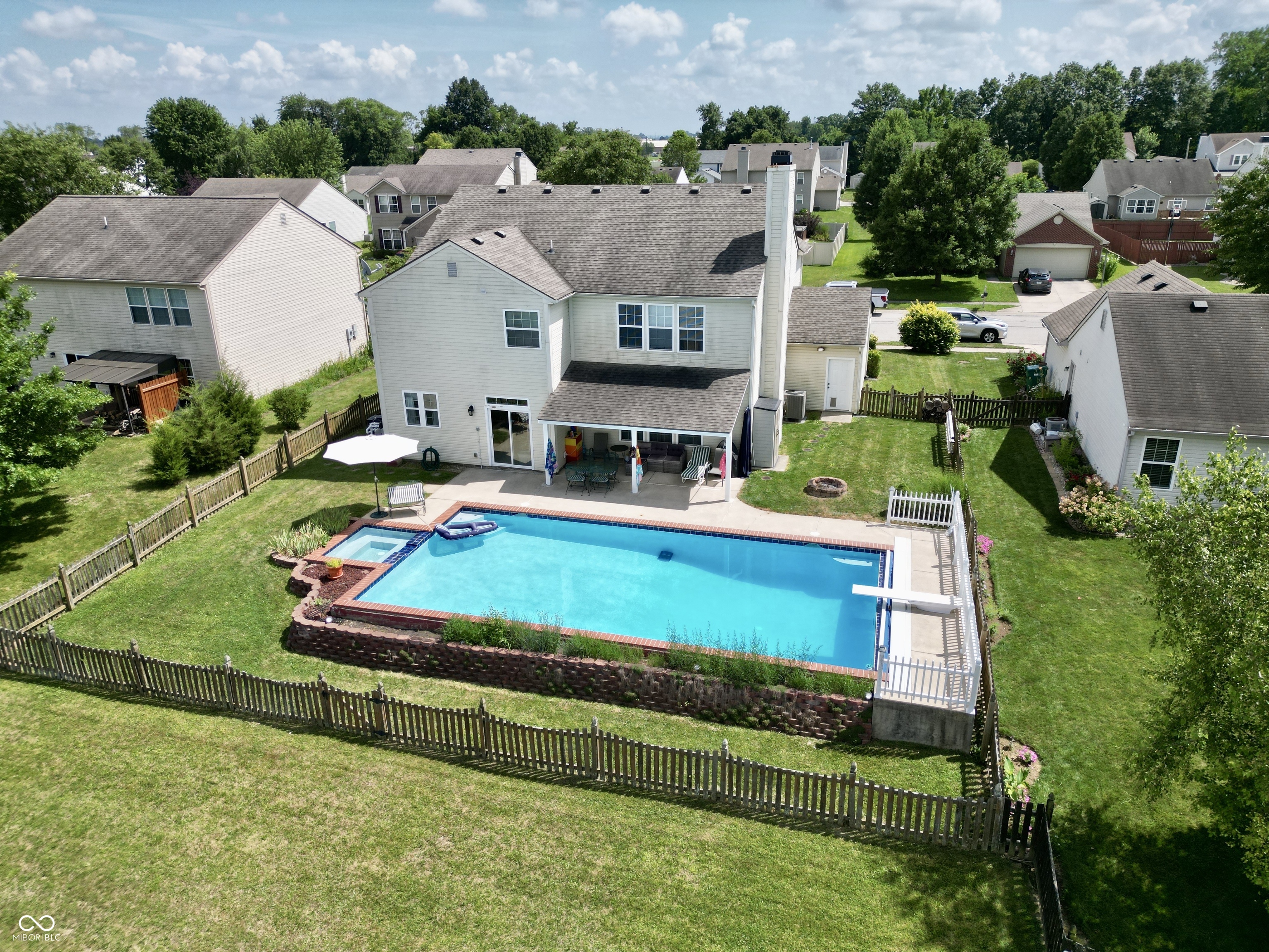 1892 Windsor Lane