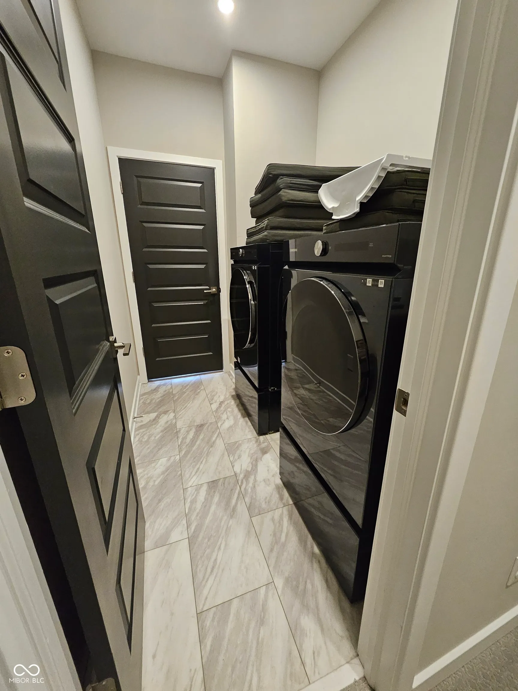 Westfield, Indiana 46074, United States, 4 Bedrooms Bedrooms, ,3 BathroomsBathrooms,Residential,Active,251616