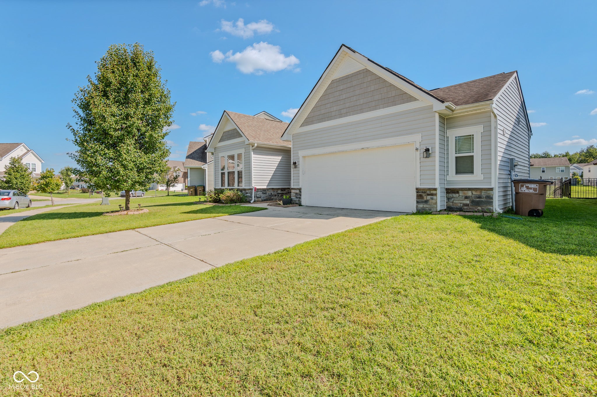 2337 Creekland Drive