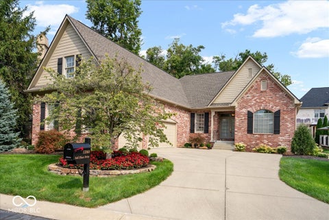 Photo of 12060 Sail Place Drive, Indianapolis, IN 46256 (MLS # 22118253)