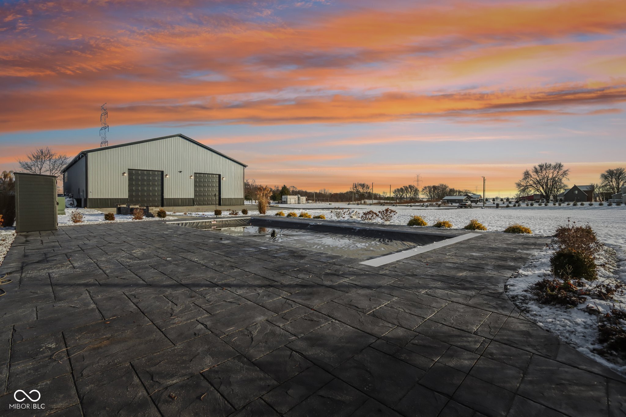 5500 E Rocklane Road