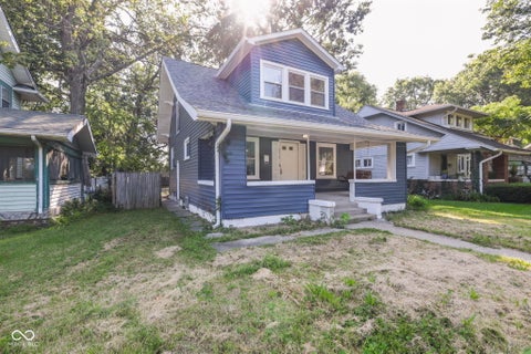 Photo of 4515 Guilford Avenue, Indianapolis, IN 46205 (MLS # 22124308)