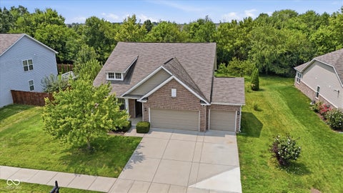 Photo of 8922 N Springview Drive, McCordsville, IN 46055 (MLS # 22118631)