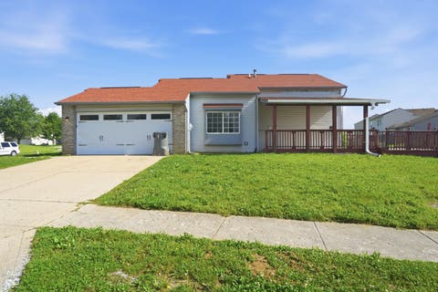 Photo of 10256 Arapahoe Drive, Indianapolis, IN 46235 (MLS # 22103778)