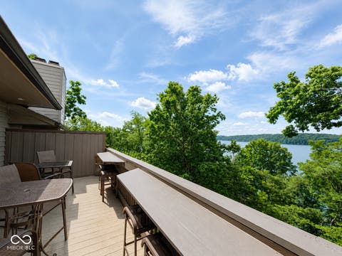 Photo of 2046 E Waters Edge Drive #23, Bloomington, IN 47401 (MLS # 22112274)