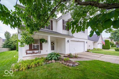 237 Winslow Drive Westfield IN 46074