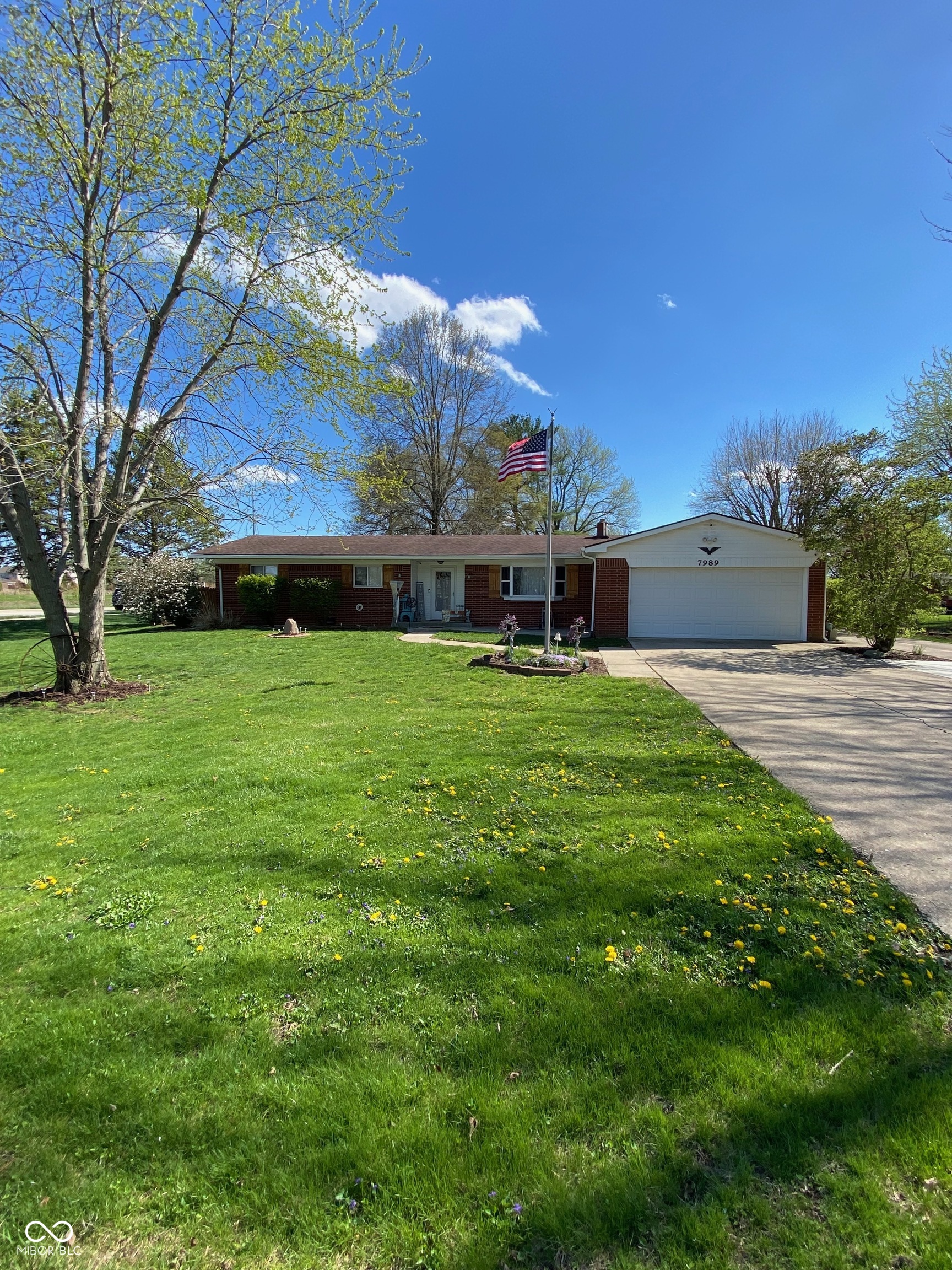 7989 E County Road 200 N