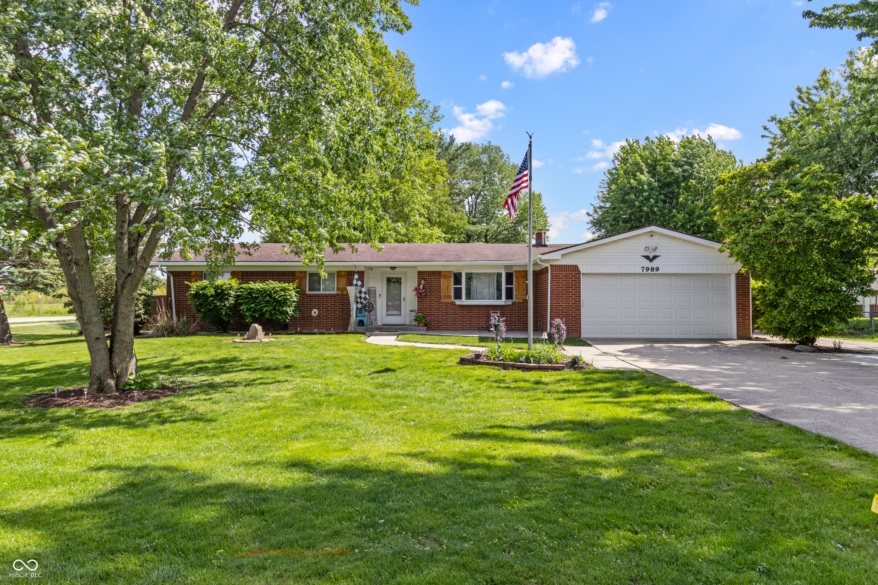 7989 E County Road 200 N