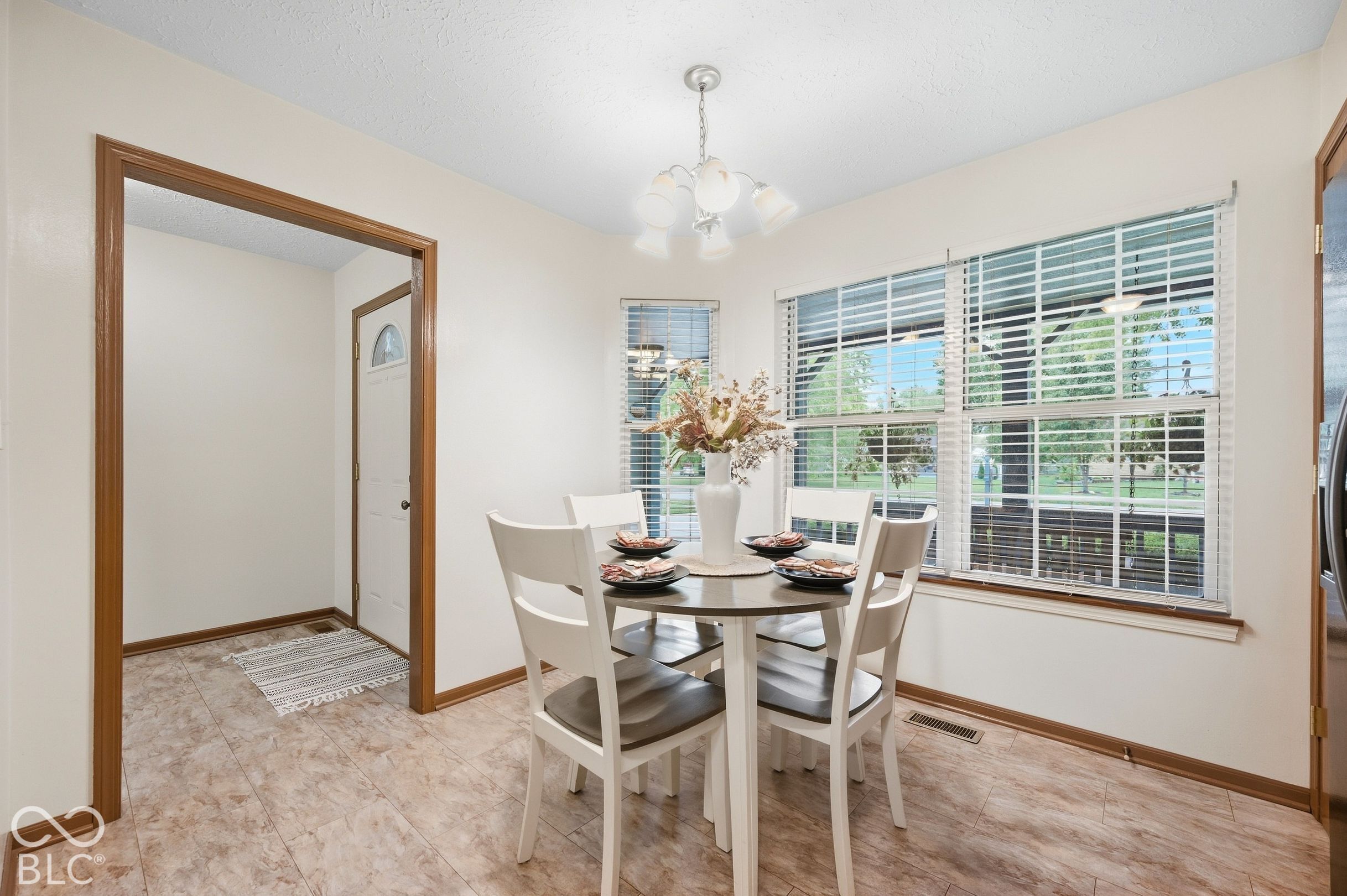 6935 Cross Key Drive