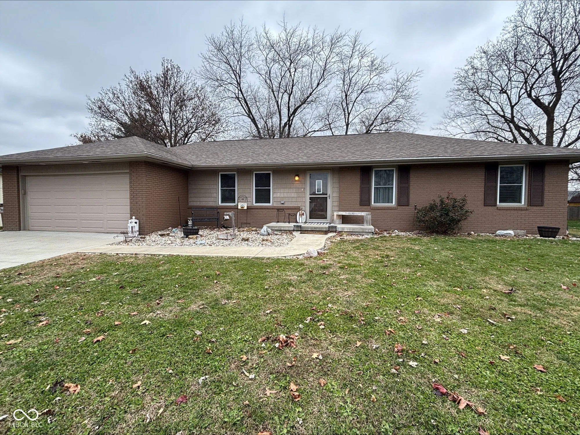 Columbus, Indiana 47203, United States, 3 Bedrooms Bedrooms, ,2 BathroomsBathrooms,Residential,Active,250300