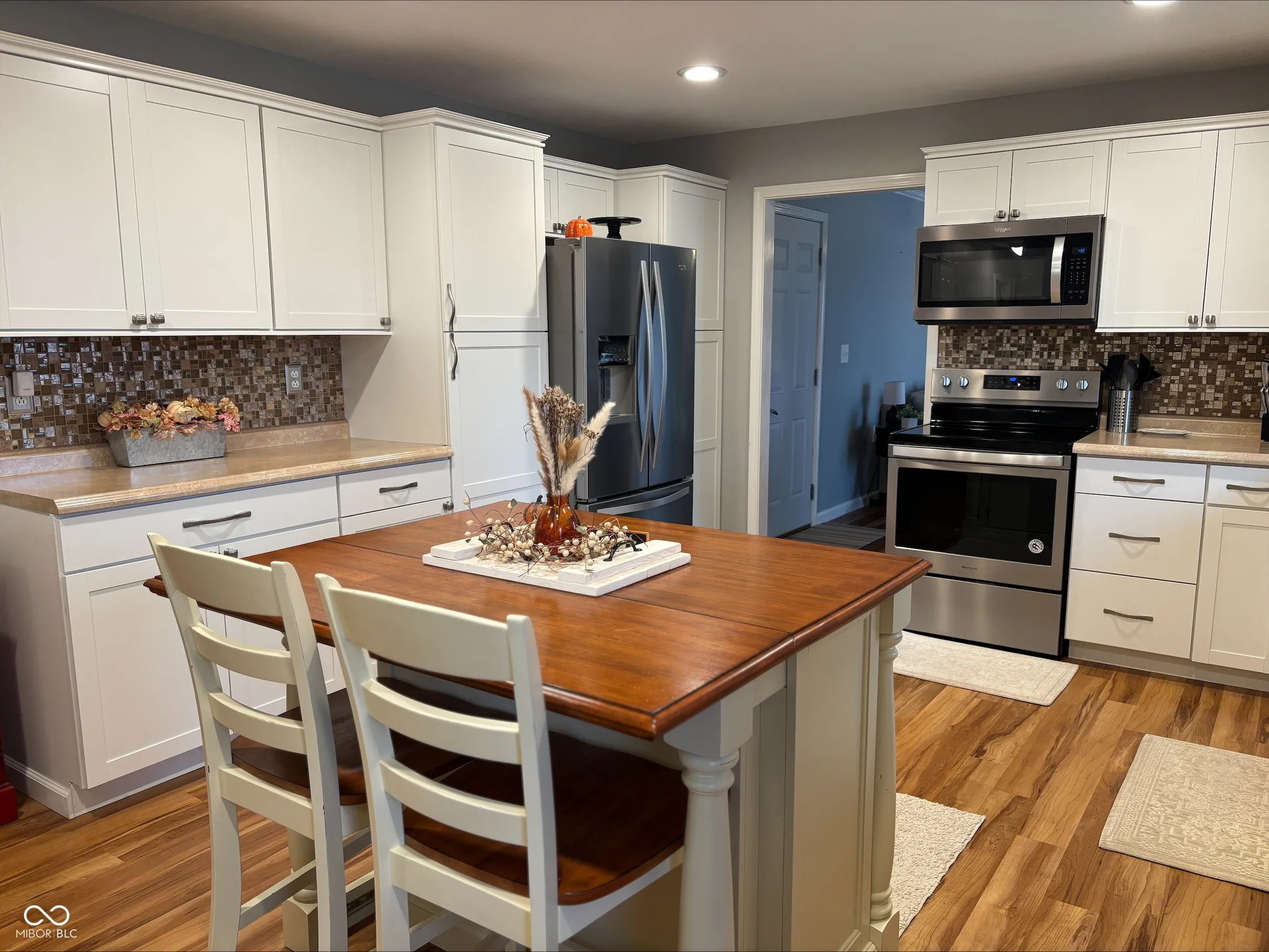 Columbus, Indiana 47203, United States, 3 Bedrooms Bedrooms, ,2 BathroomsBathrooms,Residential,Active,250300