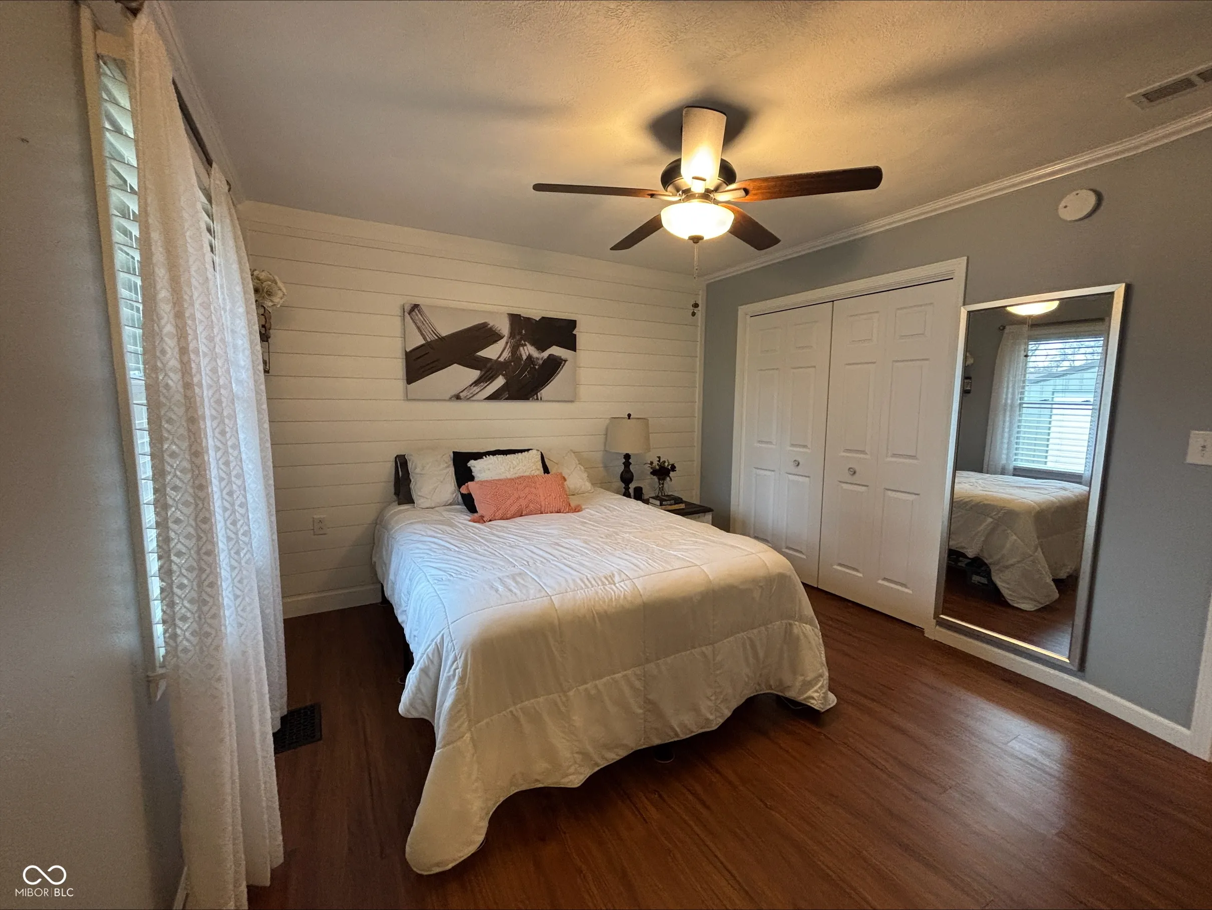 Columbus, Indiana 47203, United States, 3 Bedrooms Bedrooms, ,2 BathroomsBathrooms,Residential,Active,250300