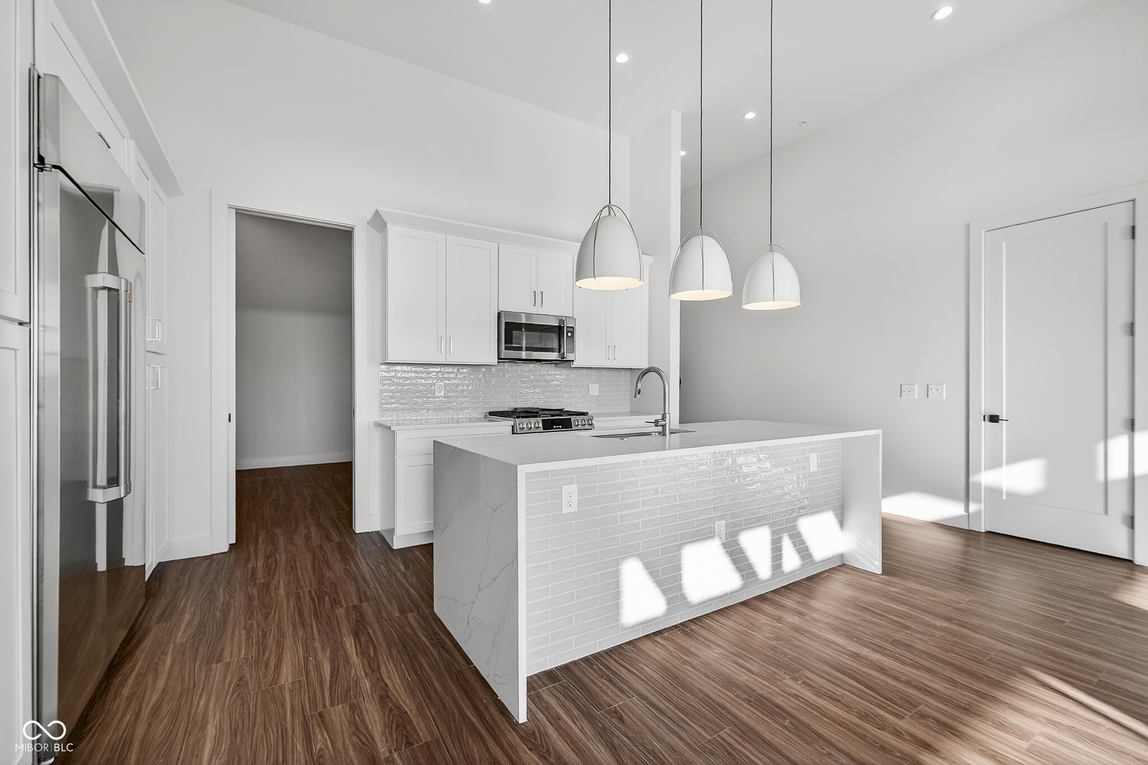 1155 S Rangeline Road 506