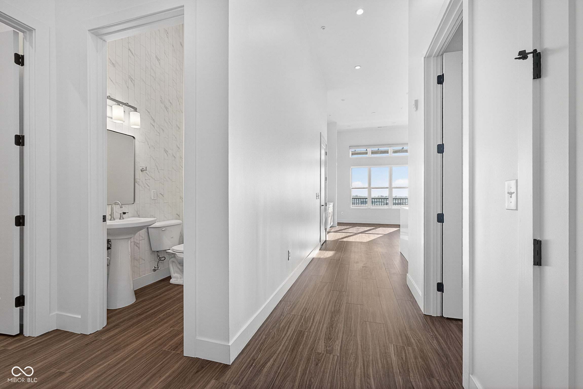 1155 S Rangeline Road 506