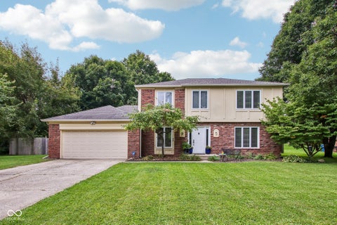 Photo of 13948 Nansemond Drive, Carmel, IN 46032 (MLS # 22120539)