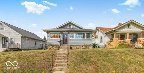 Photo of 1532 E Tabor Street, Indianapolis, IN 46203 (MLS # 22068975)