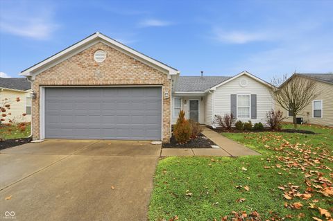 Photo of 873 Streamside Drive, Greenfield, IN 46140 (MLS # 22074978)