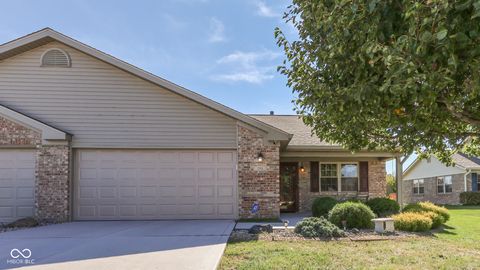 2913 S Wind Chime Circle Greenwood IN 46143