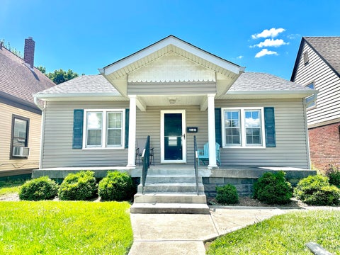 Photo of 2620 Allen Avenue, Indianapolis, IN 46203 (MLS # 22110380)